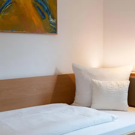 Rosenwirt Hotel 2*
